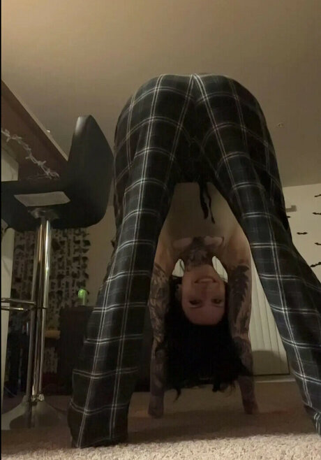 Tyniquewebster ポルノスター xxx 写真