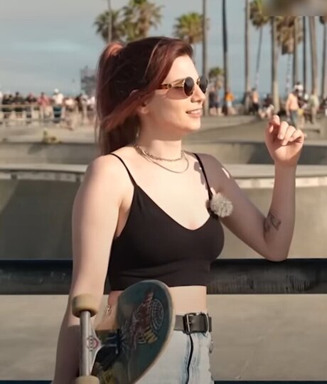 BBWシーメールオンリーファンズ ホットセクシー 写真