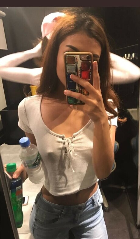 ブルネットのPOV OnlyFans セクシーヌード 写真