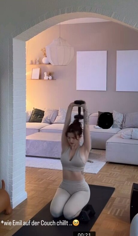 Julia Schulze 最高の女優 画像