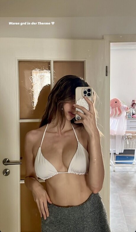 英国のティーンオンリーファン ポルノグラフィック アーカイブ