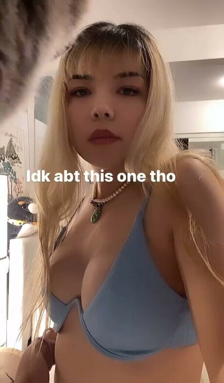 アジアンレディボーイ オンリーファンズ ポルノ 画像