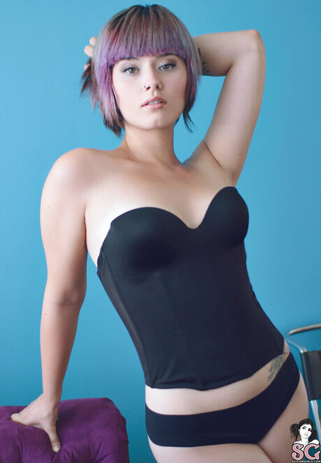 Tabatha Pacer 裸のモデル 写真