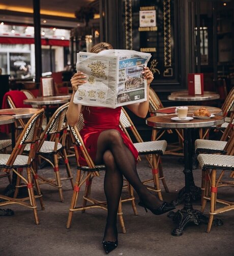 巨大なチンポを持つシーメールオンリーファンズ 可愛い 写真