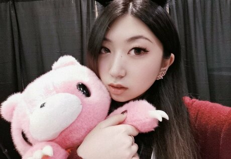 Drowsypotion Uwasaoink かわいいモデル 写真