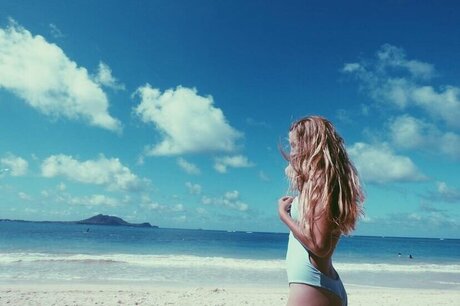 イギリスのプッシーOnlyFans セクシーxxx 写真