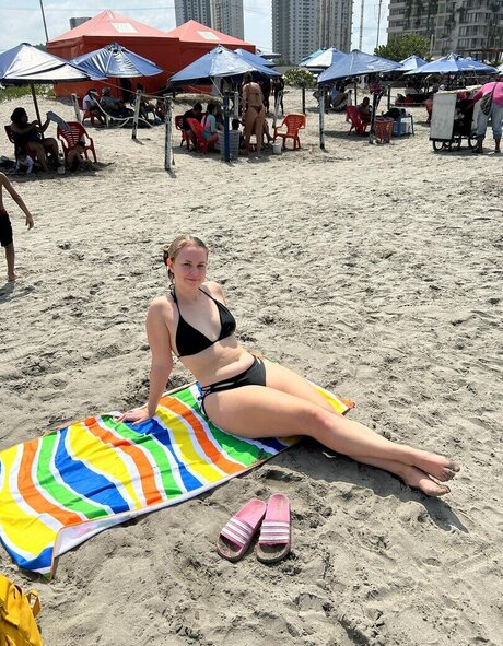 Melanie El Baghdadi 独占スター 写真