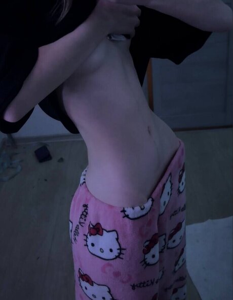 hefxtom 高品質モデル 写真