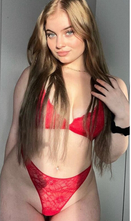 黒いお尻のオンリーファンズ ポルノ 画像