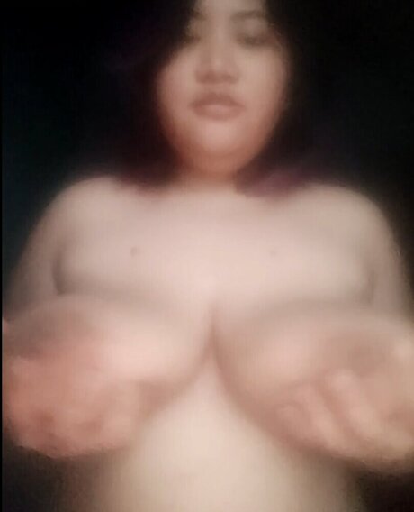 kreyz1e モデル 写真