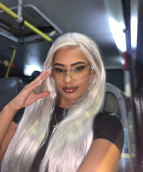 baddiejuu ポルノスター HD 画像