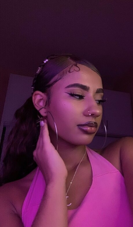 baddiejuu 美しいスター 写真