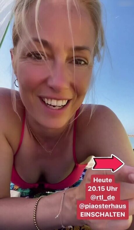 赤毛ディープスロートOnlyFans HD 写真