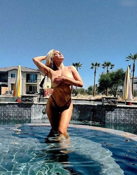 ゲイアナル舐めオンリーファンズ セクシーヌード ギャラリー