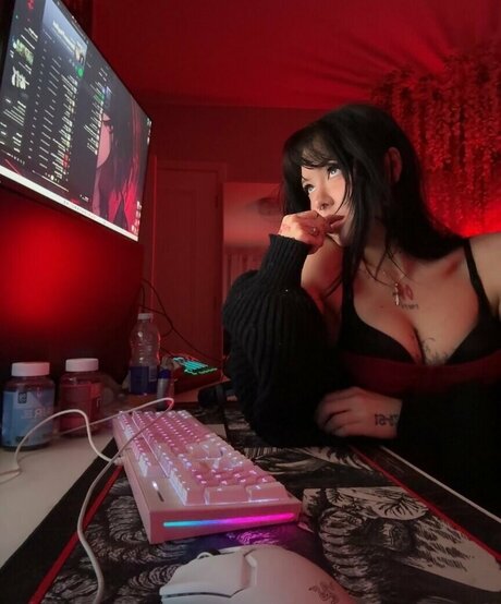 Laurinchhhe 高品質女優 写真