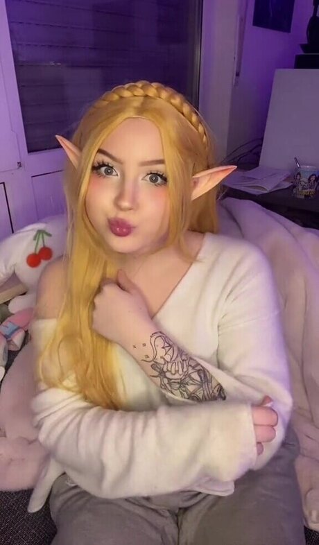 Laurinchhhe 美しいポルノスター 画像