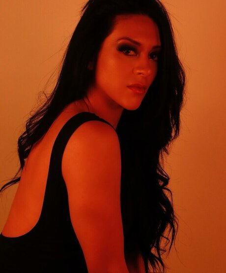 肉厚マンコオンリーファンズ xxx 写真