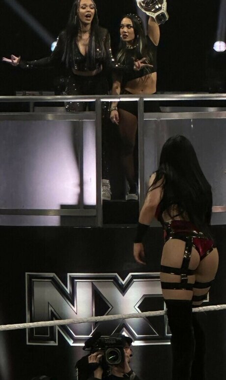 Nyybaybie Bambi ヌードモデル 写真