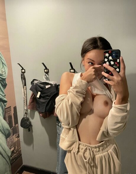 Alyssavanilla xxx女優 ギャラリー