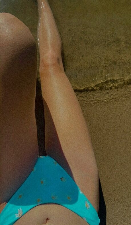 年配の熟女オンリーファンズ えろた 画像