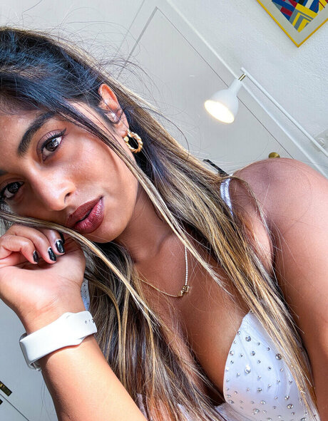 missrinaroxx エロティックなスター 写真