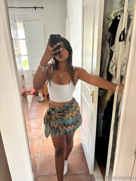 missrinaroxx HDポルノスター 写真