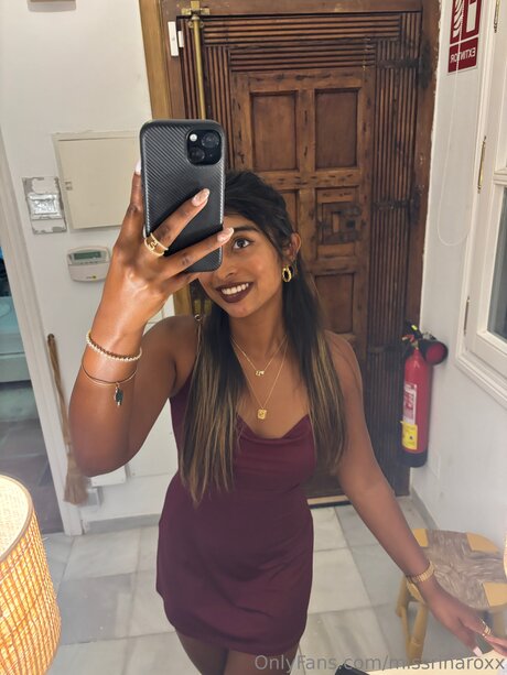 missrinaroxx エロティックなスター ギャラリー