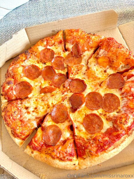 missrinaroxx スターセックス 写真