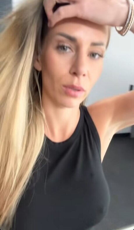 潮吹きオーガズムOnlyFans トップ 画像