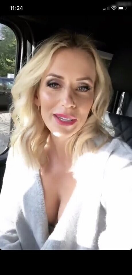 黒檀の猫オンリーファンズ パーフェクト 画像