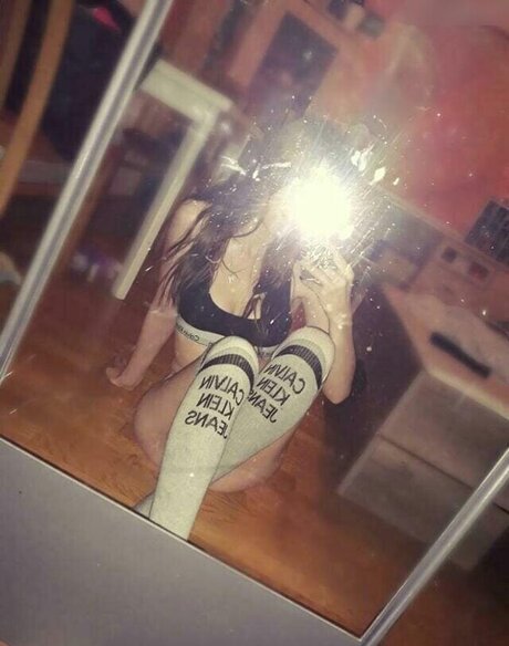 お尻オンリーファン アート裸 ギャラリー