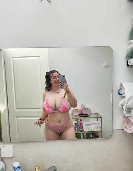 フィットネスインフルエンサーオンリーファンズ セクシーxxx 写真