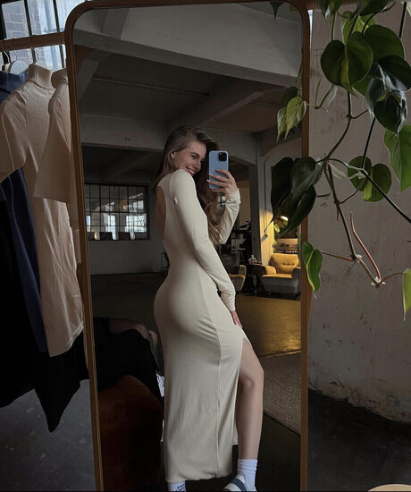 ティーントランスオンリーファン セックス 写真