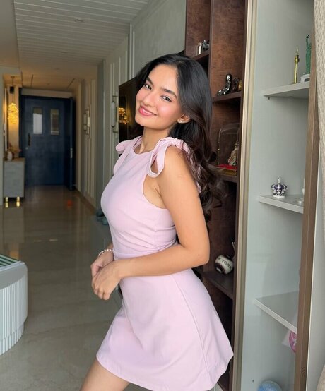 Anushka Sen ポルノスター xxx 写真