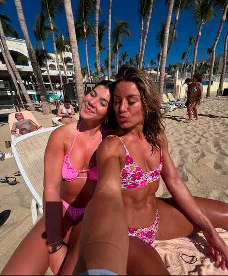 Lauren Stallwood 完璧なスター 画像