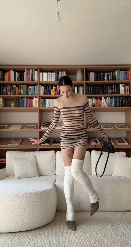 太めのブロンドオンリーファンズ ポルノグラフィック ギャラリー