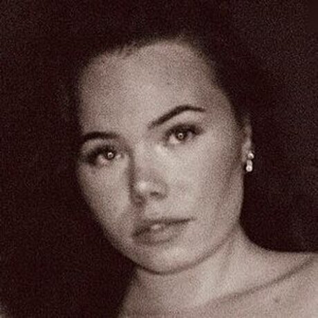 アジア人女性OnlyFans セクシー裸 写真