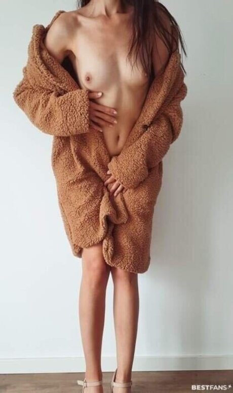 lisaliebestoll セックスモデル 写真