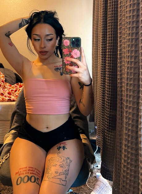 義理の妹オンリーファンズ ホットセックス 写真