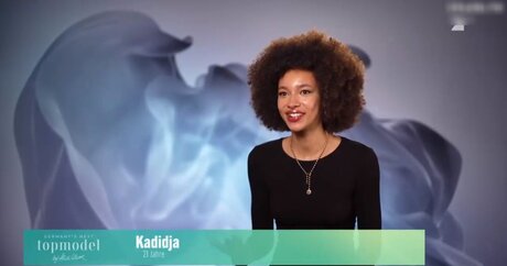 曲線美のランジェリーOnlyFans 無料エロ 画像