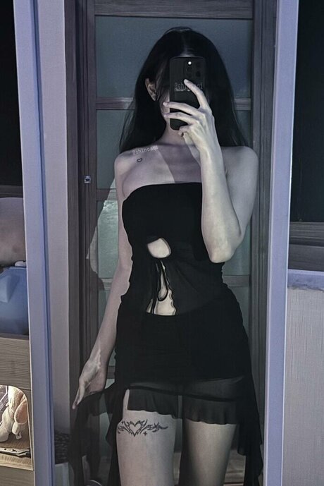 shinoaqi ポルノスター ヌード 写真