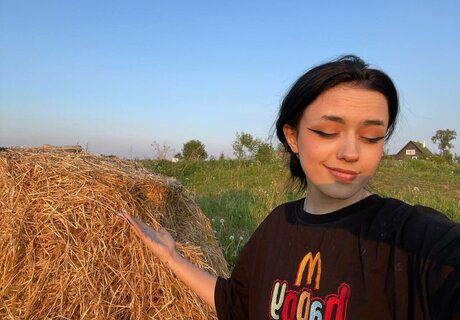 ティーントランスオンリーファン エロチック 画像