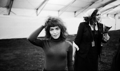 Britt Lower xxxモデル 写真