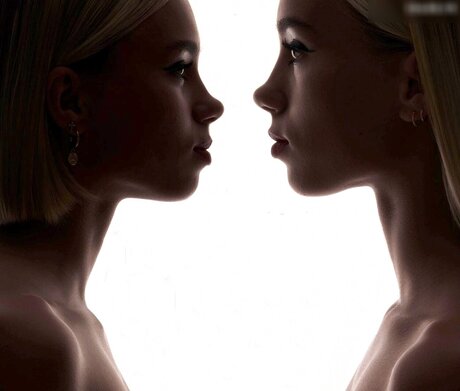 Lisa und Lena エロティック女優 写真