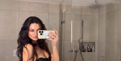 義理の妹オンリーファンズ 無料 写真