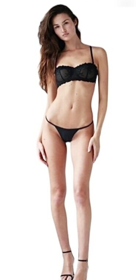 anfr00 無料モデル 写真