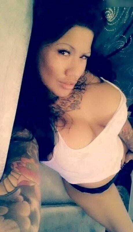 アジア人のティーンの足 オンリーファンズ アダルト無料 写真