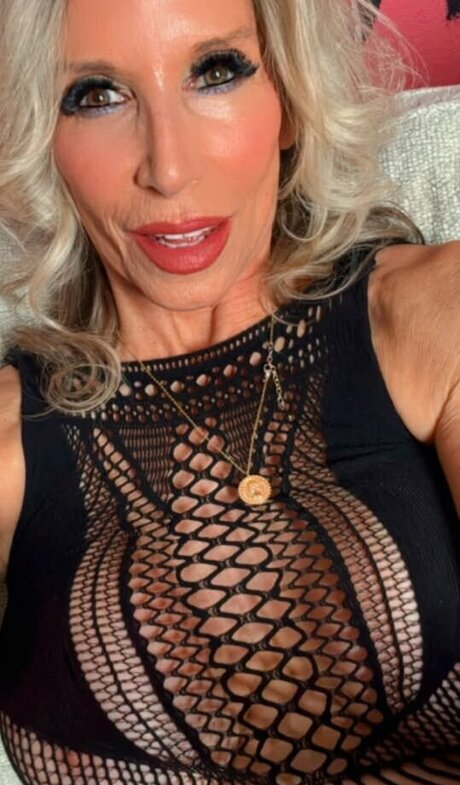 Lorraine Lewis ポルノスター 素敵 写真