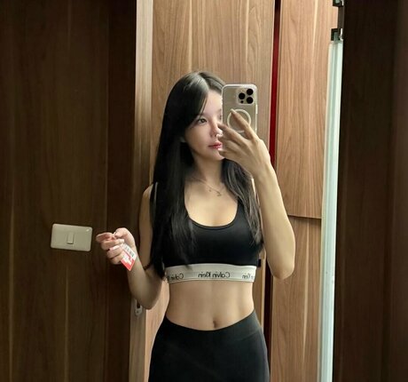 熟女 太め OnlyFans 無料ポルノ アーカイブ