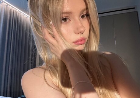 Kitty Mae 素敵なモデル 画像